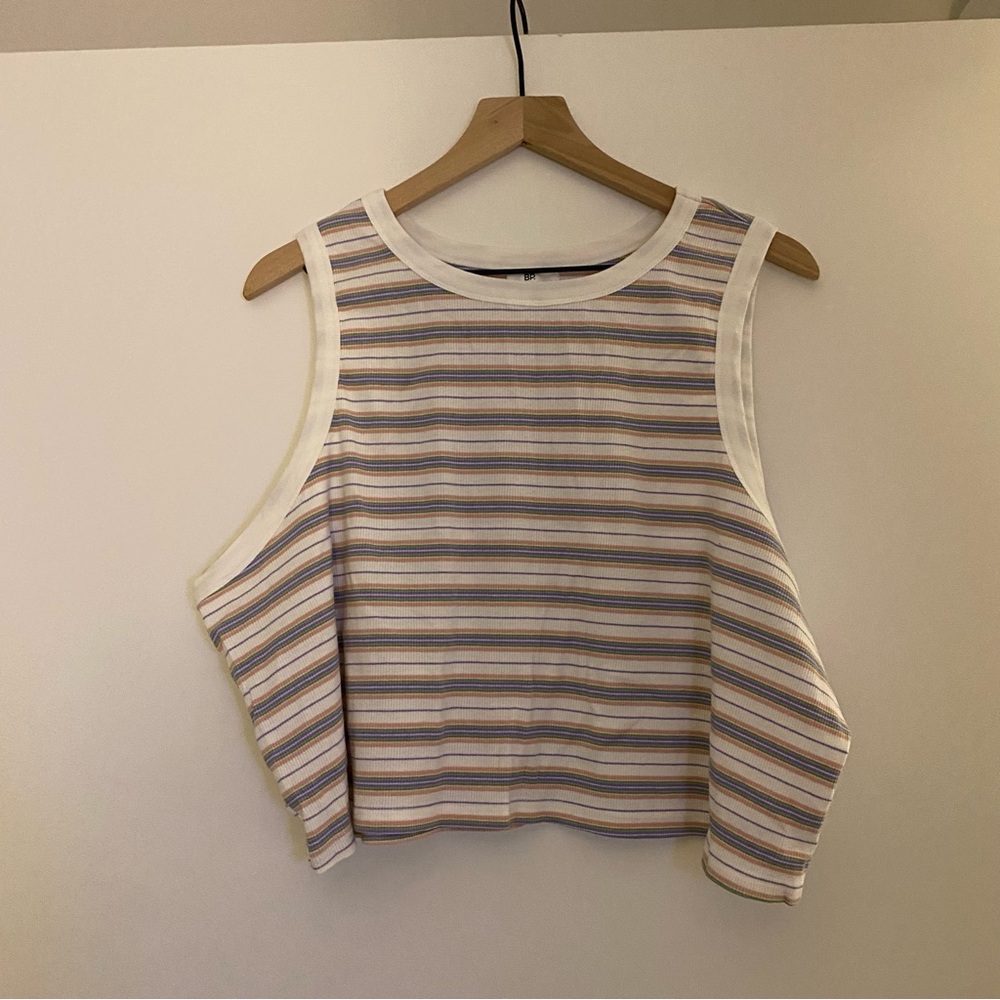 Cropped tank top